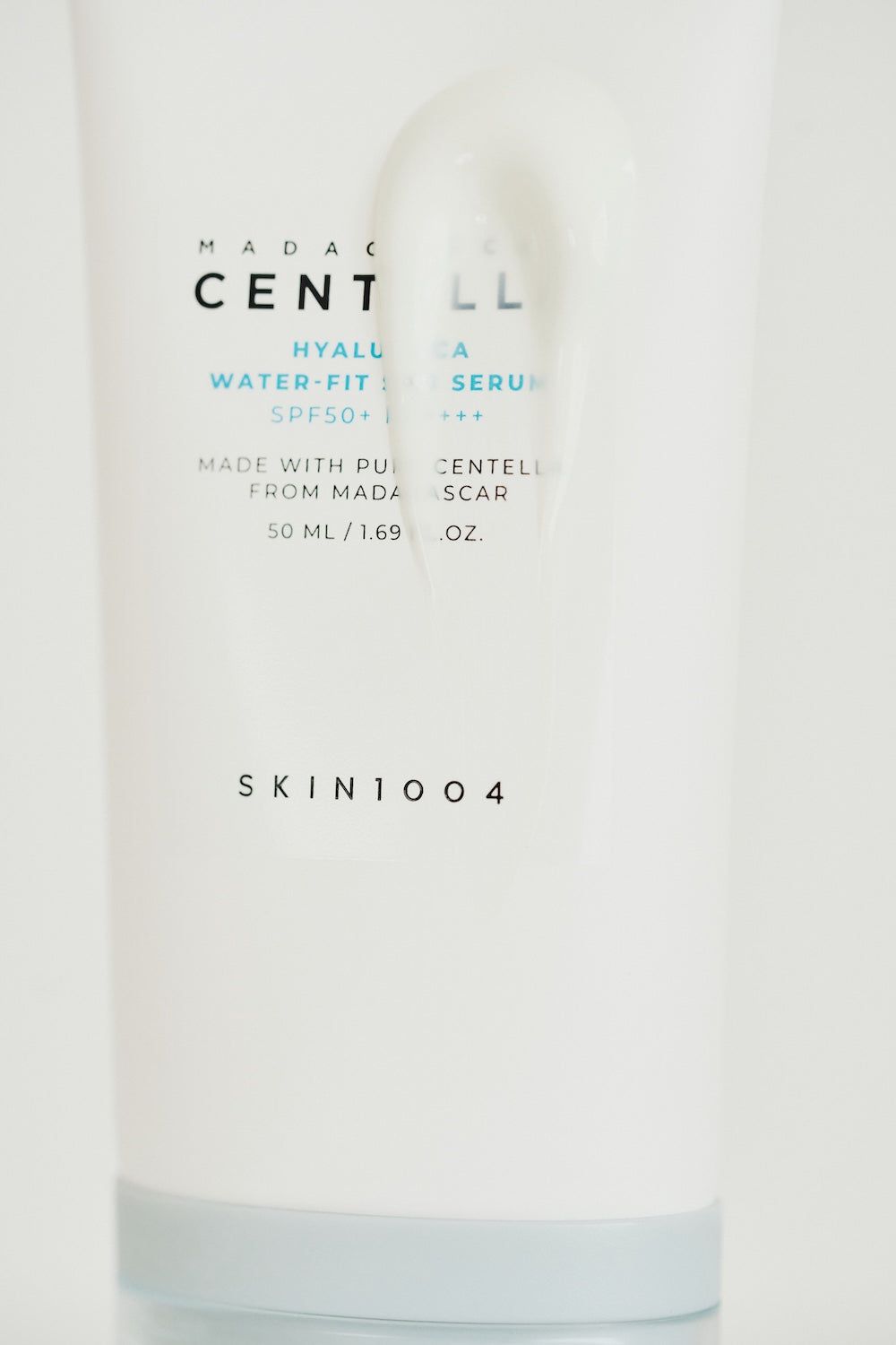 SKIN1004 Madagascar Centella Hyalu-Cica Water-Fit Sun Serum
